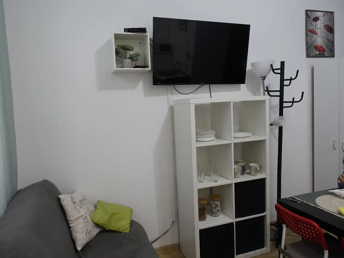 Umbrella Guest Rooms Krakow Apartment