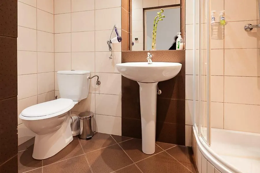 Umbrella Guest Rooms Krasków Διαμέρισμα